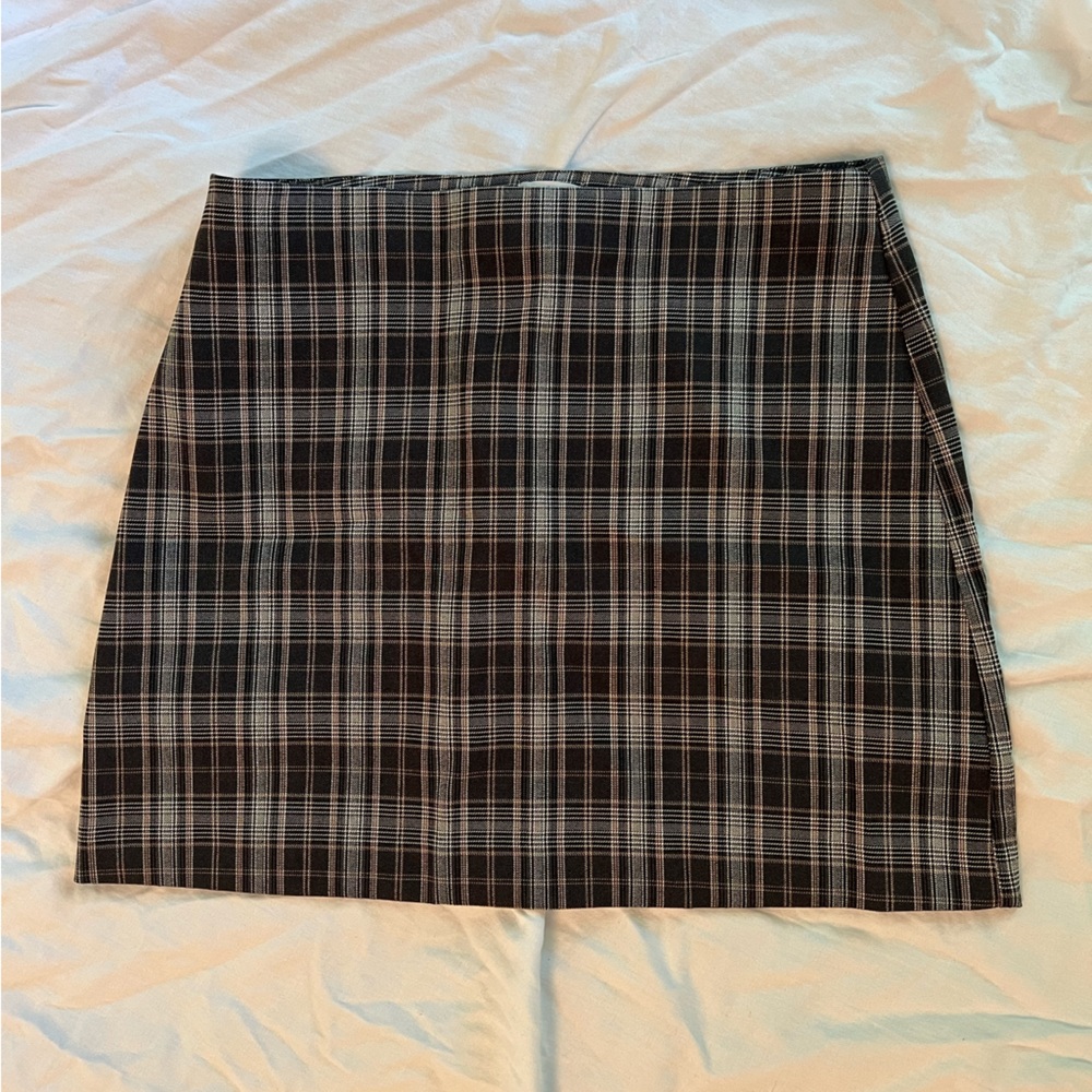 Tilly’s plaid skirt